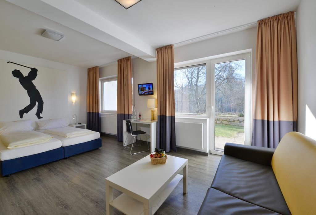 Hotel Fliegendes Klassenzimmer Bad Berleburg Eksteriør bilde