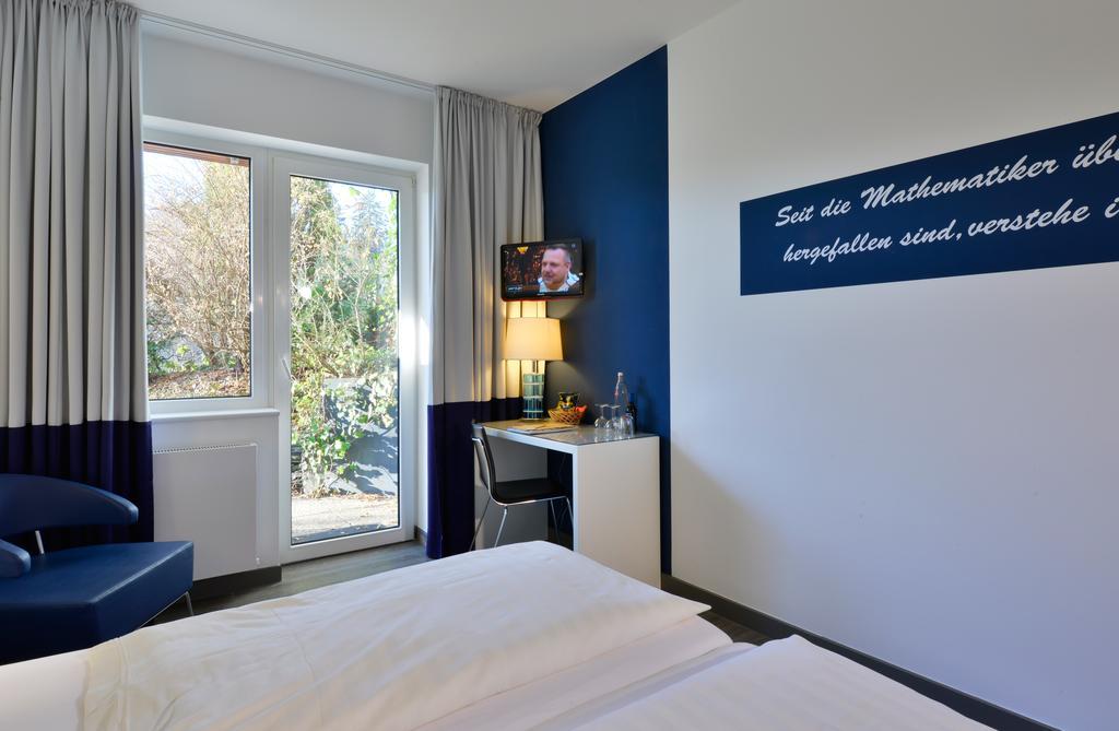 Hotel Fliegendes Klassenzimmer Bad Berleburg Eksteriør bilde